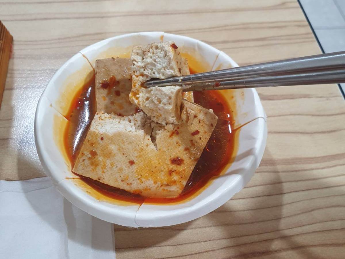 【台北萬華】一品咕咚鍋 萬大路486巷弄內的平價小火鍋~高湯使用鮮蔬熬製~近果菜市場 - 第12張圖