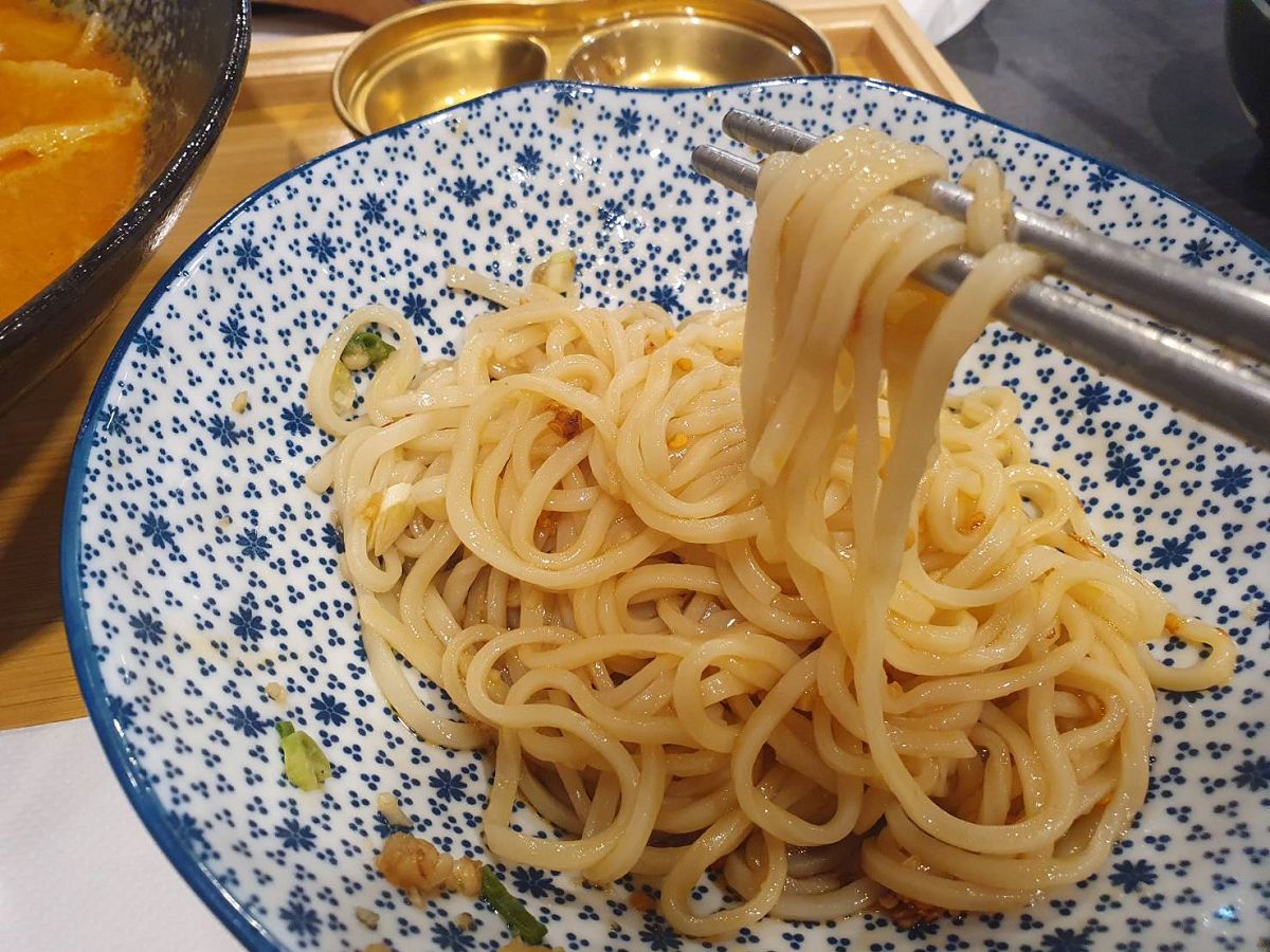 (2025.1月已結束營業)【萬華火鍋】94咖哩孃 萬大鍋物~蔬食自助吧吃到飽~獨特的麻辣咖哩牛奶湯底~高品質原肉 - 第23張圖