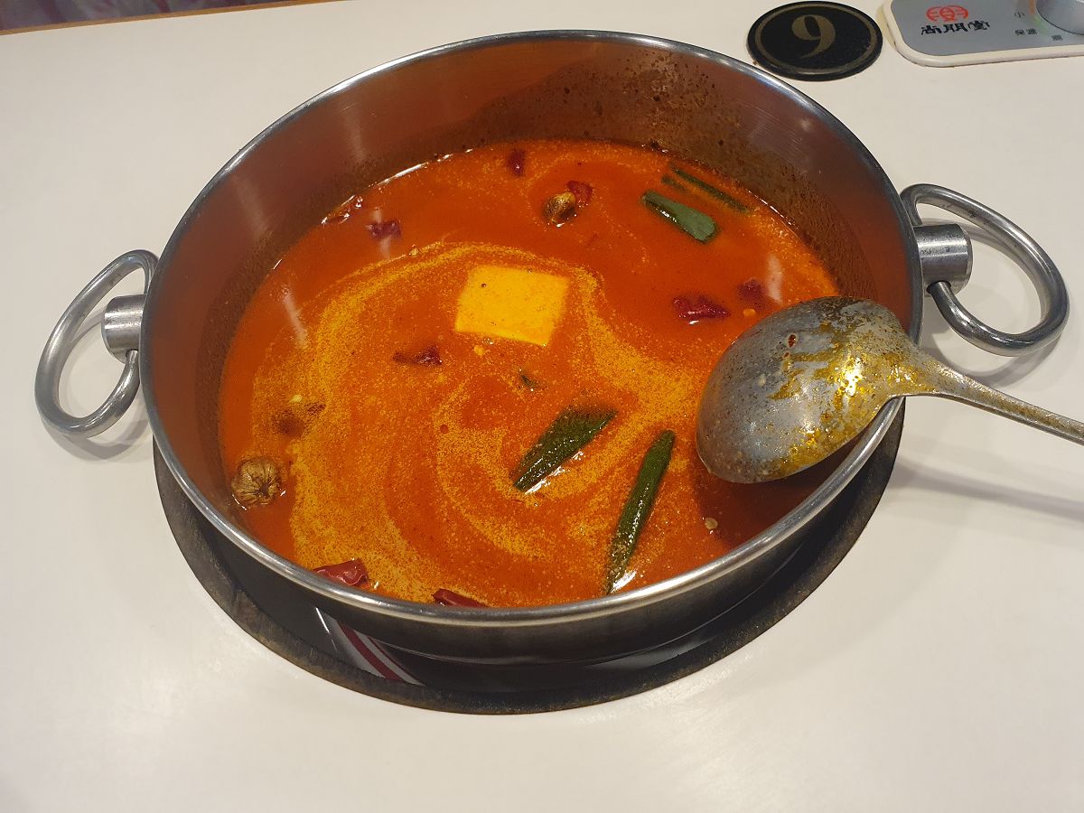 (2025.1月已結束營業)【萬華火鍋】94咖哩孃 萬大鍋物~蔬食自助吧吃到飽~獨特的麻辣咖哩牛奶湯底~高品質原肉 - 第10張圖