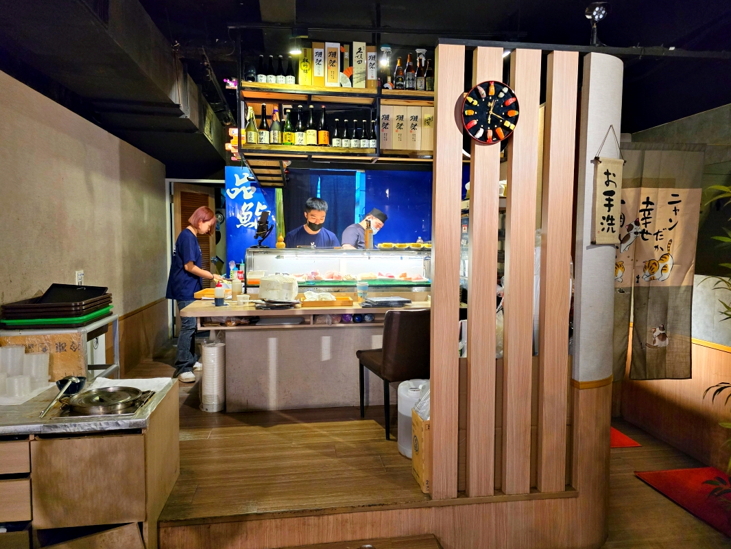 【台北萬華】品鮨日式料理-萬大店 平價免服務費 食材用心鮮美 服務好環境舒適 適合約會.聚餐聊天 - 第4張圖