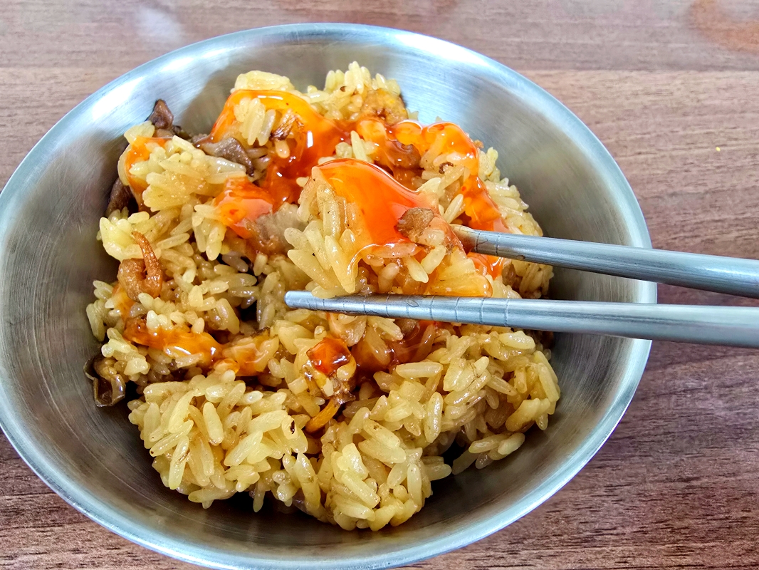 【台北萬華】鼎客來 喫油飯 呷羹麵 簡單的家常美味 內用免費冰紅茶(無糖)、冰開水暢飲 - 第12張圖
