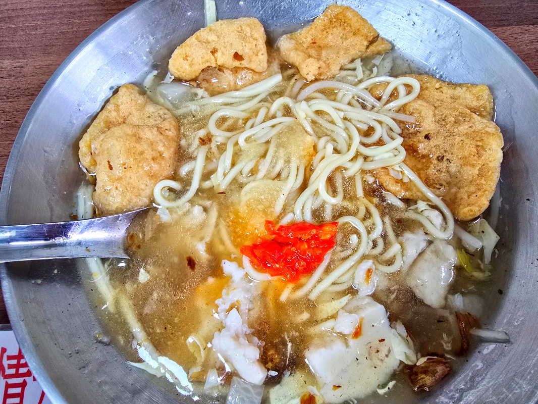 【台北萬華】鼎客來 喫油飯 呷羹麵 簡單的家常美味 內用免費冰紅茶(無糖)、冰開水暢飲 - 第16張圖