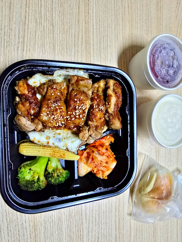 【台北萬華】老大廚房 平價牛排餐盒店~高品質原肉,濃湯、飲料吃到飽!近公車站大埔街 - 第15張圖