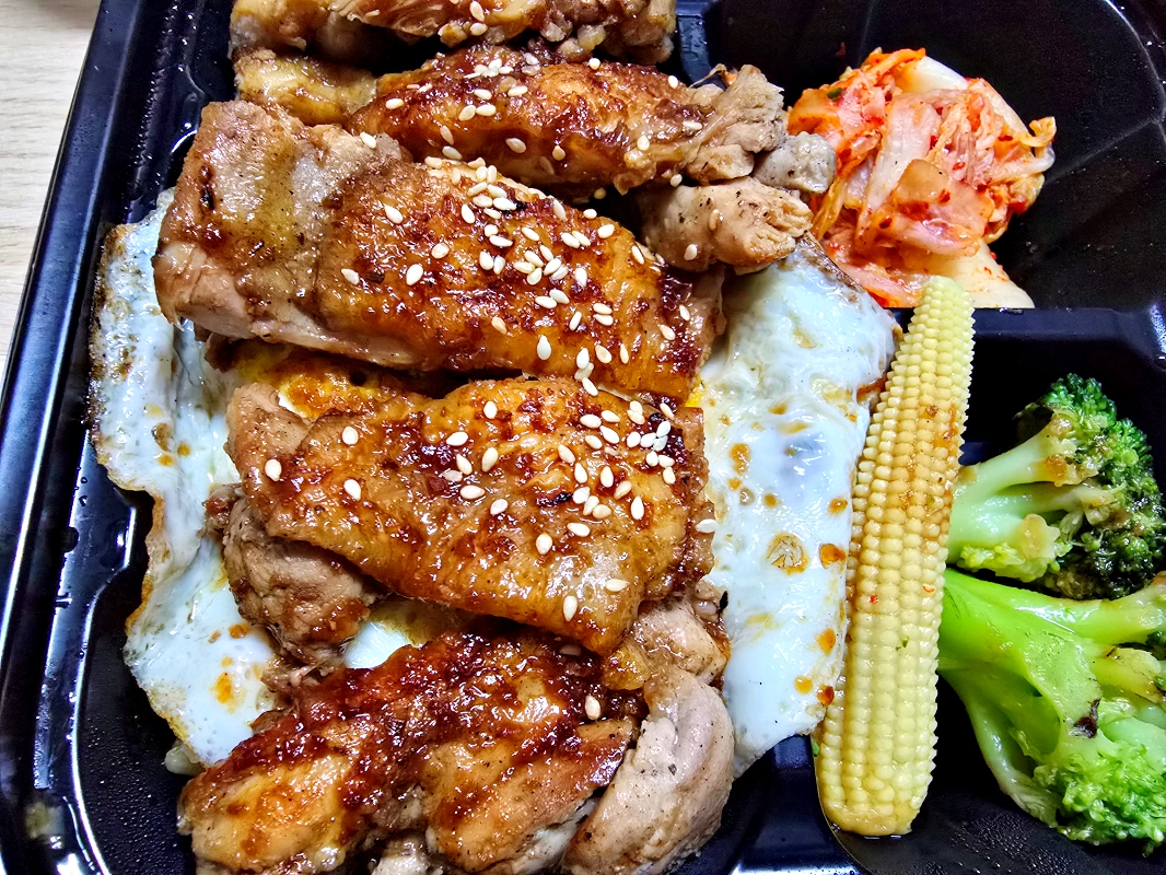 【台北萬華】老大廚房 平價牛排餐盒店~高品質原肉,濃湯、飲料吃到飽!近公車站大埔街 - 第16張圖